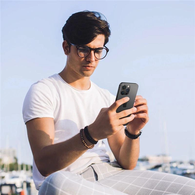 Osłona aparatu Spigen Glas.tR EZ Fit Optik Camera Protector na iPhone 14 Pro / Pro Max / 15 Pro / Pro Max / 16 Pro / Pro Max / 17 Pro / 17 Pro Max - czarna 2 szt.