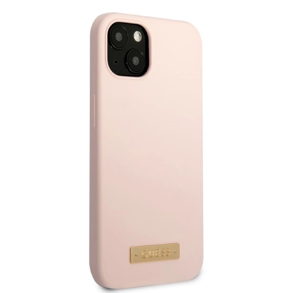 Etui Guess Silicone Logo Plate MagSafe na iPhone 13 - różowe