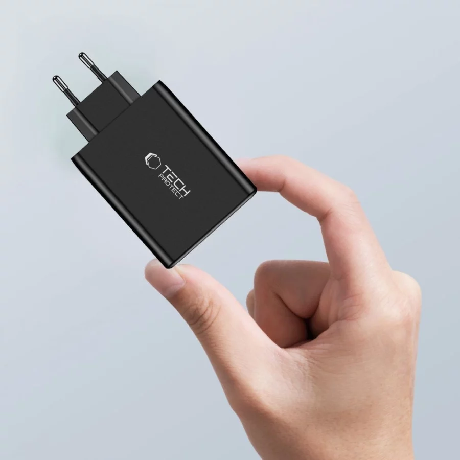Ładowarka Tech-Protect NC100W-GAN sieciowa GaN 3x USB-C PD 100W / USB-A QC 3.0 - biała