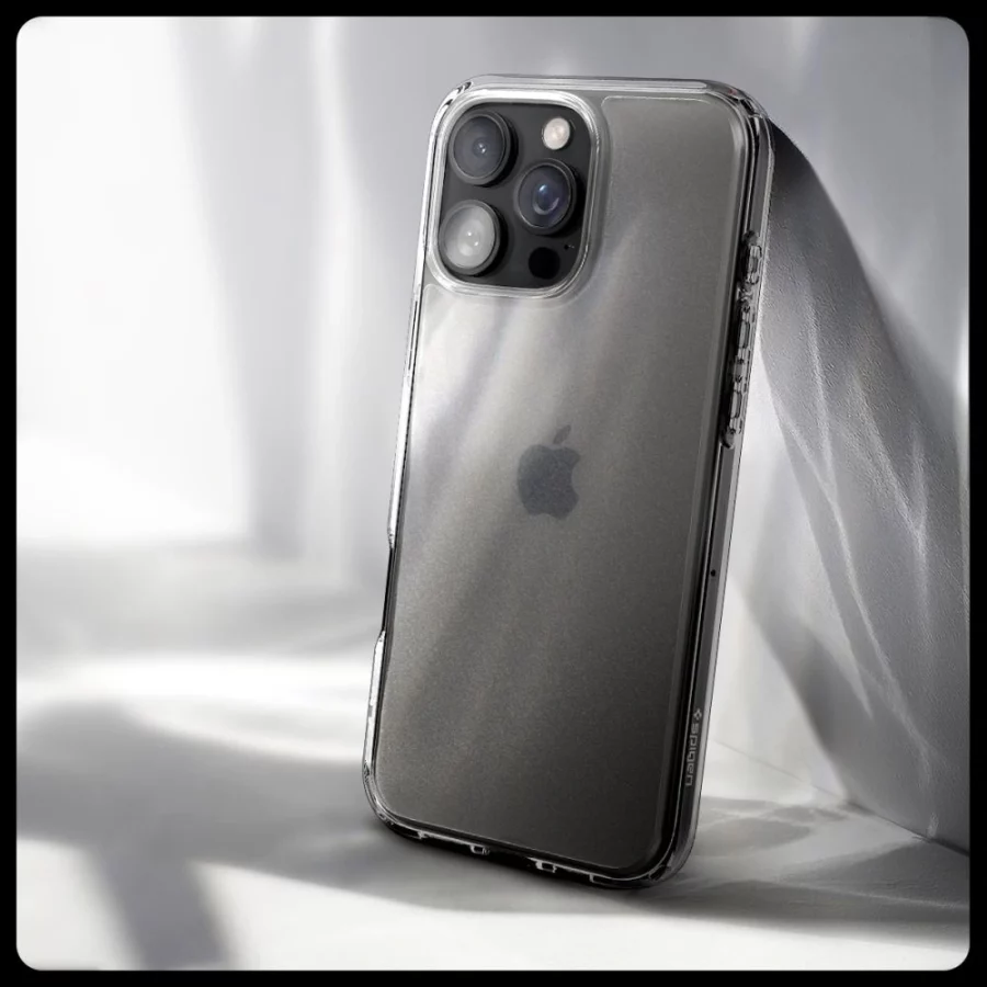 Etui Spigen Ultra Hybrid na iPhone 16 Pro Max - przezroczyste