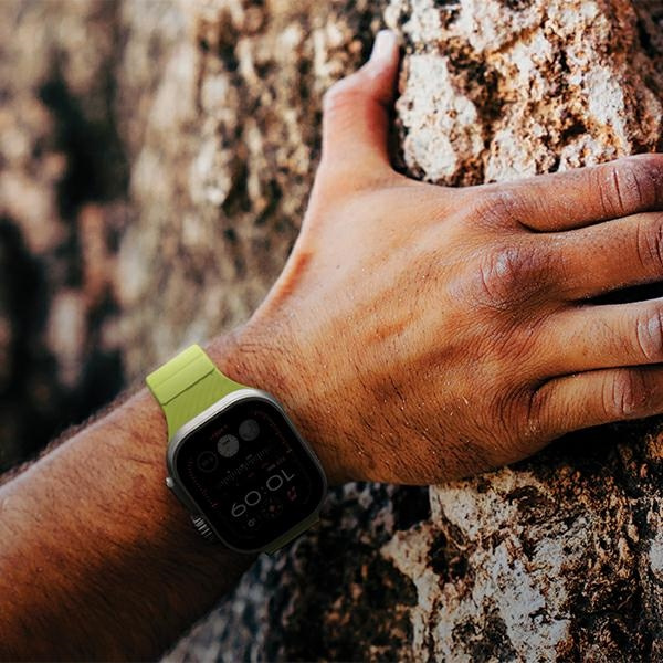 UNIQ pasek Stride Apple Watch Series1/2/3/4/5/6/7/8/9/SE/SE2/Ultra/Ultra 2 42/44/45/49mm FKM Rubber Strap limonkowy/lime green