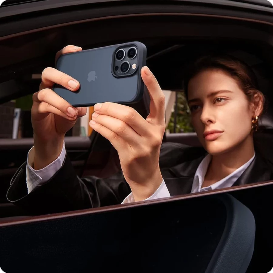 Etui Tech-Protect MagMat na Nothing Phone 3 czarno-przezroczyste