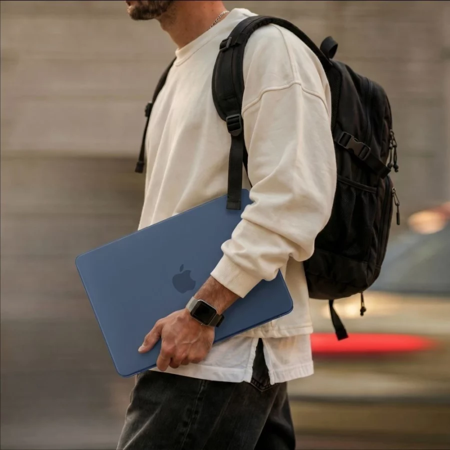 Etui Tech-Protect Softshell na MacBook Neo 13" 2026 - granatowe