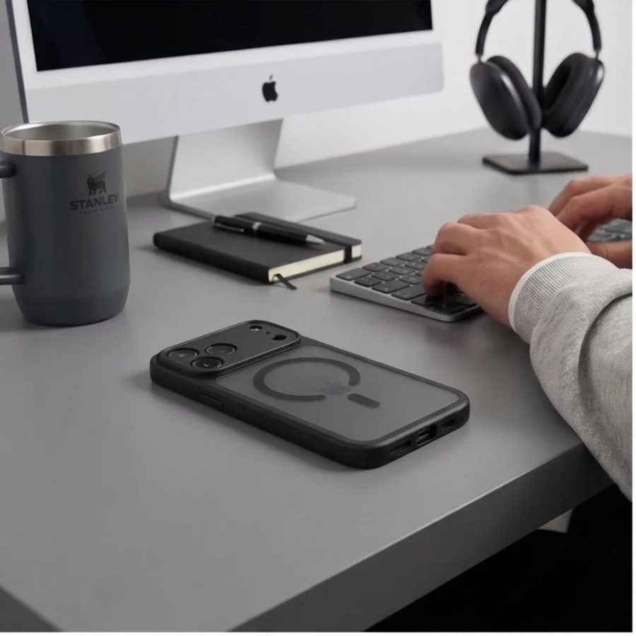 Etui Tech-Protect BasicMag MagSafe na iPhone 17 Pro Max / 18 Pro Max - czarne matowe