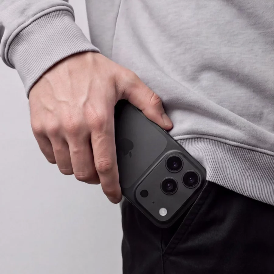 Osłona aparatu Tech-Protect Camalloy Fit+ na iPhone 18 Pro - czarna