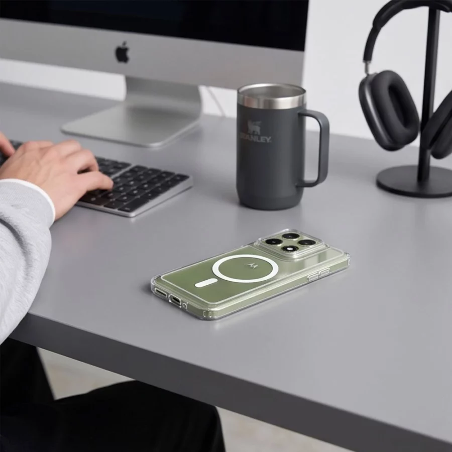 Etui Tech-Protect FlexAir Hybrid MagSafe na Motorola Edge 70 Pro 5G - przezroczyste