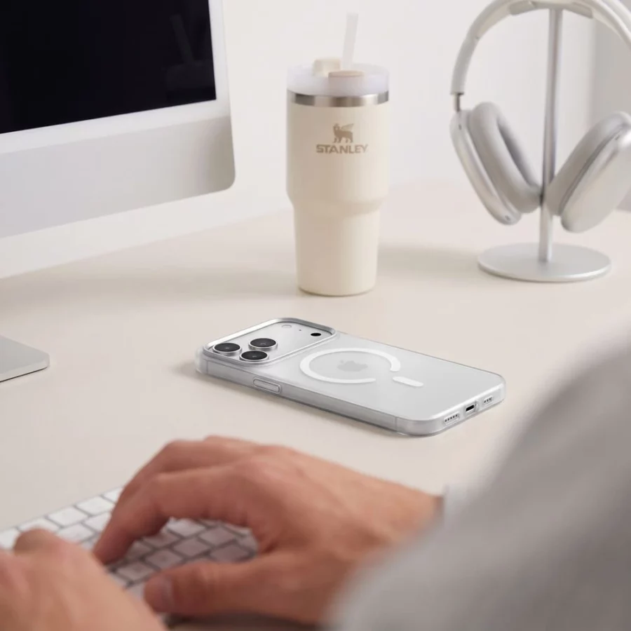 Etui Tech-Protect MagZero MagSafe na iPhone 17 Pro Max / 18 Pro Max - białe matowe