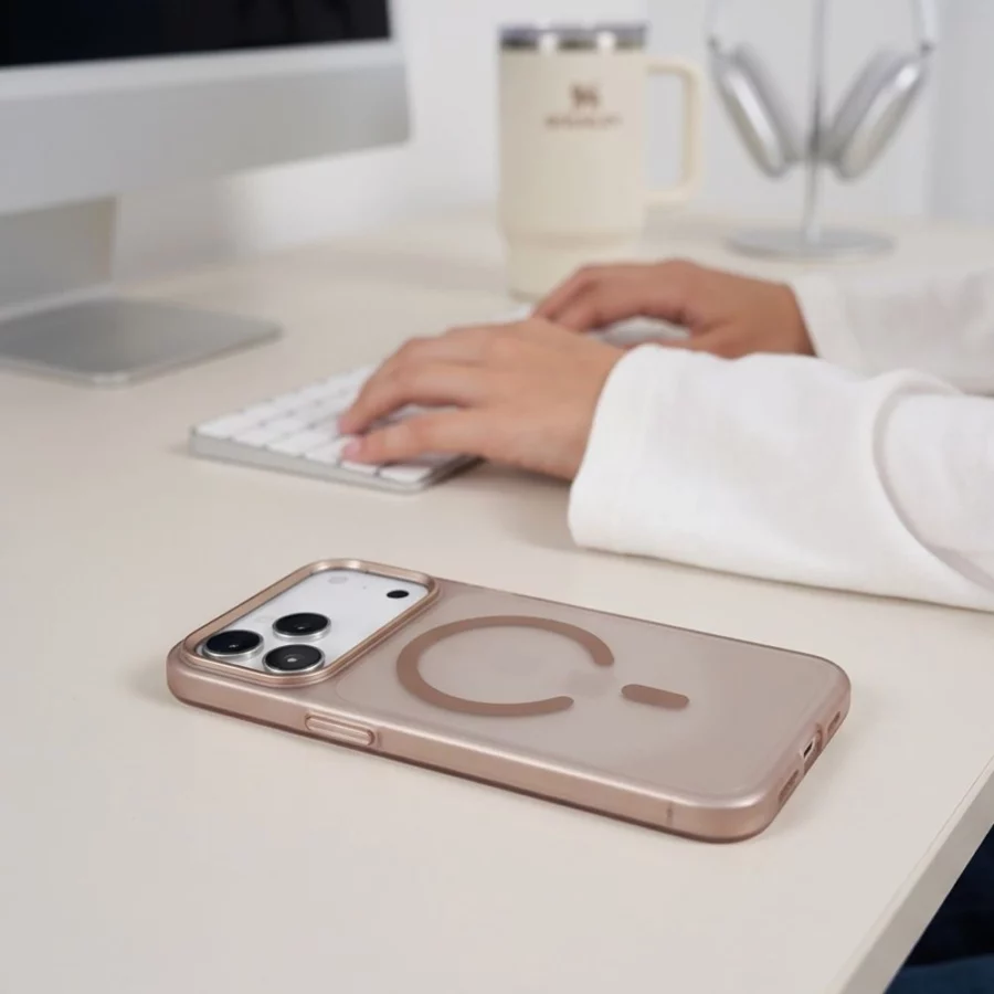 Etui Tech-Protect MagZero MagSafe na iPhone 17 Pro Max / 18 Pro Max - brązowe matowe