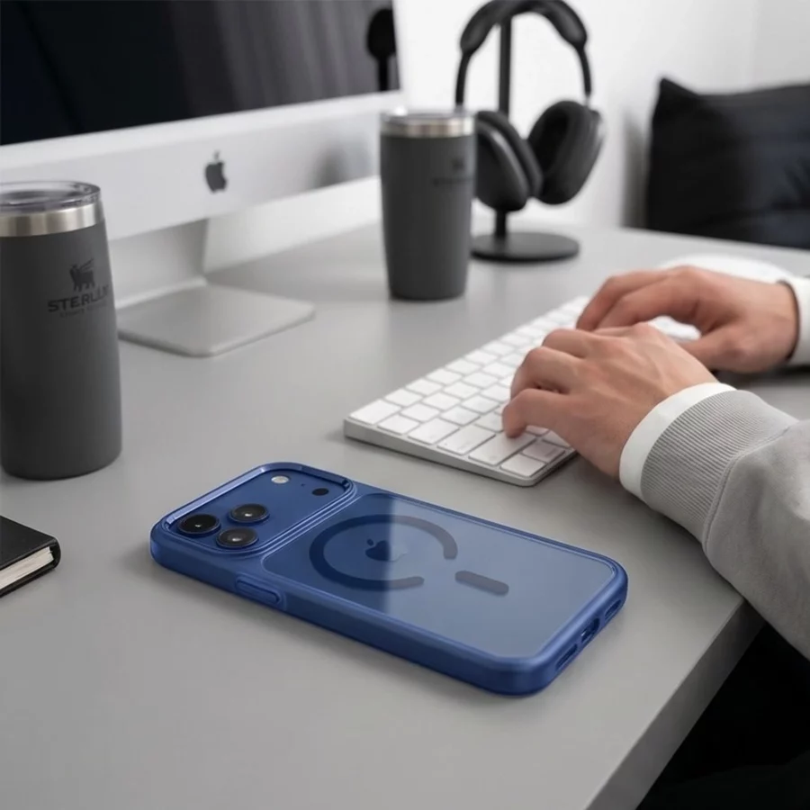 Etui Tech-Protect Magmat Magsafe CC na iPhone 17 Pro / 18 Pro - granatowo-przezroczyste