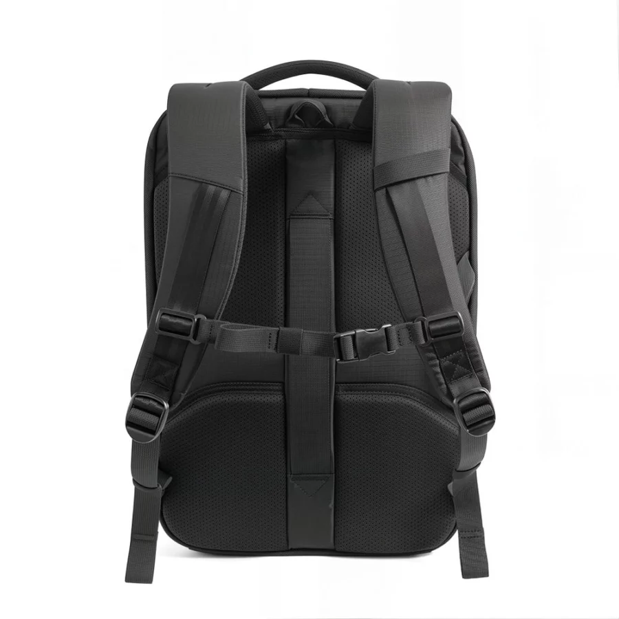 Plecak Tech-Protect Defender S70 RYANAIR & WIZZAIR 24L na laptop - czarny