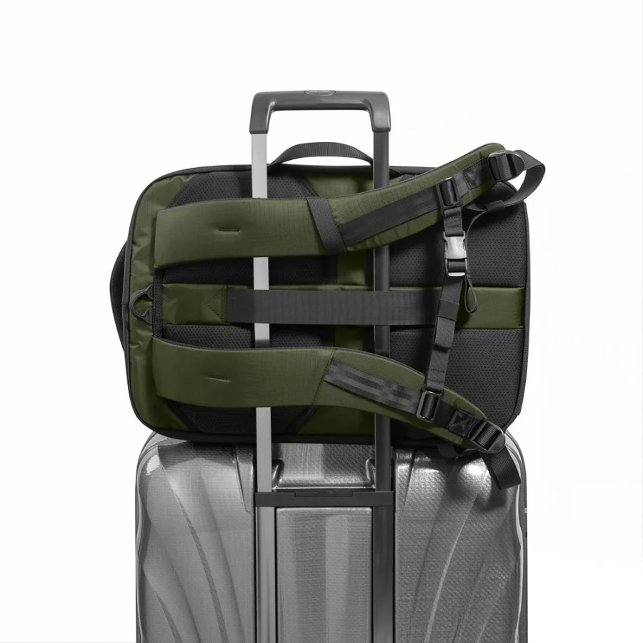 Plecak Tech-Protect Defender S70 RYANAIR & WIZZAIR 24L na laptop - ciemnozielony