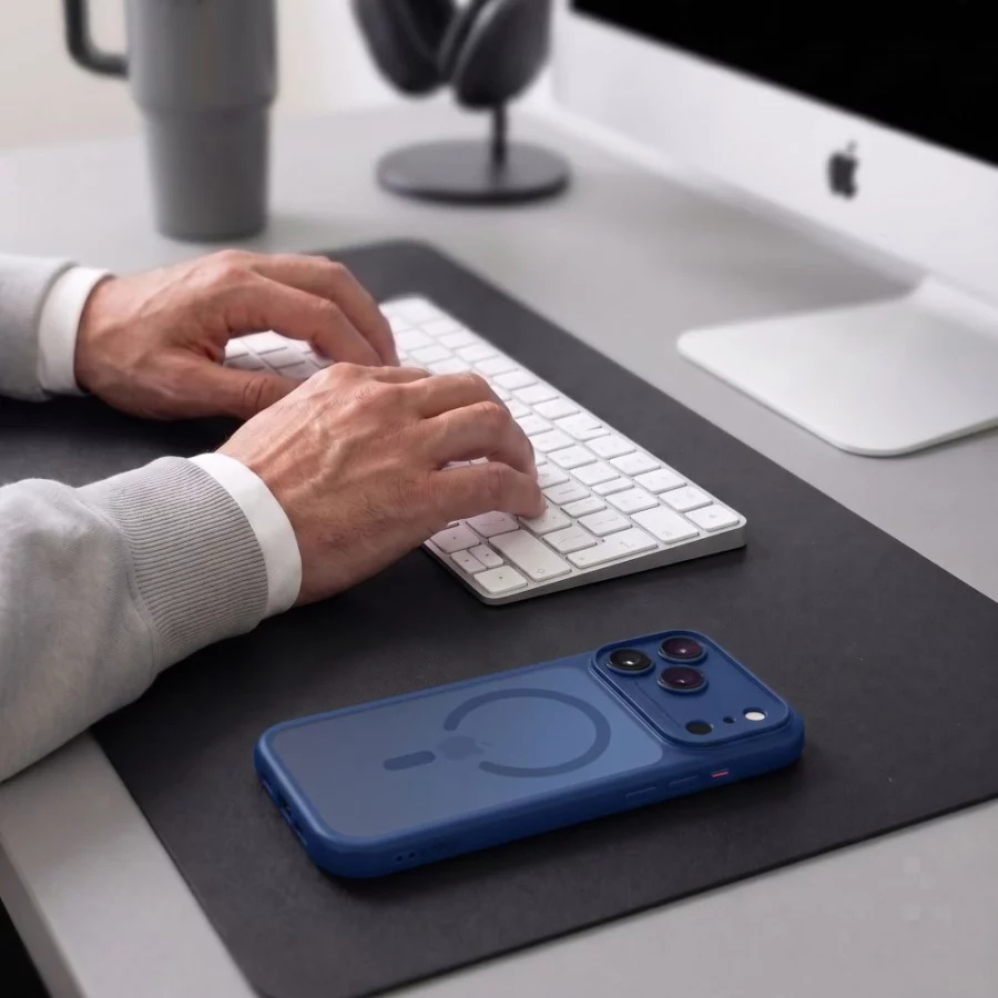 Etui Tech-Protect MagPeak MagSafe CC na iPhone 18 Pro Max / 17 Pro Max - granatowe matowe