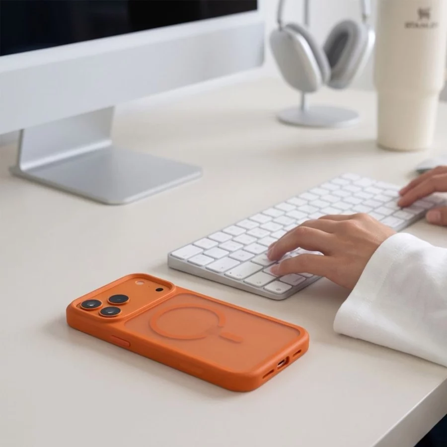 Etui Tech-Protect Magmat Magsafe CC na iPhone 18 Pro / 17 Pro - pomarańczowe matowe
