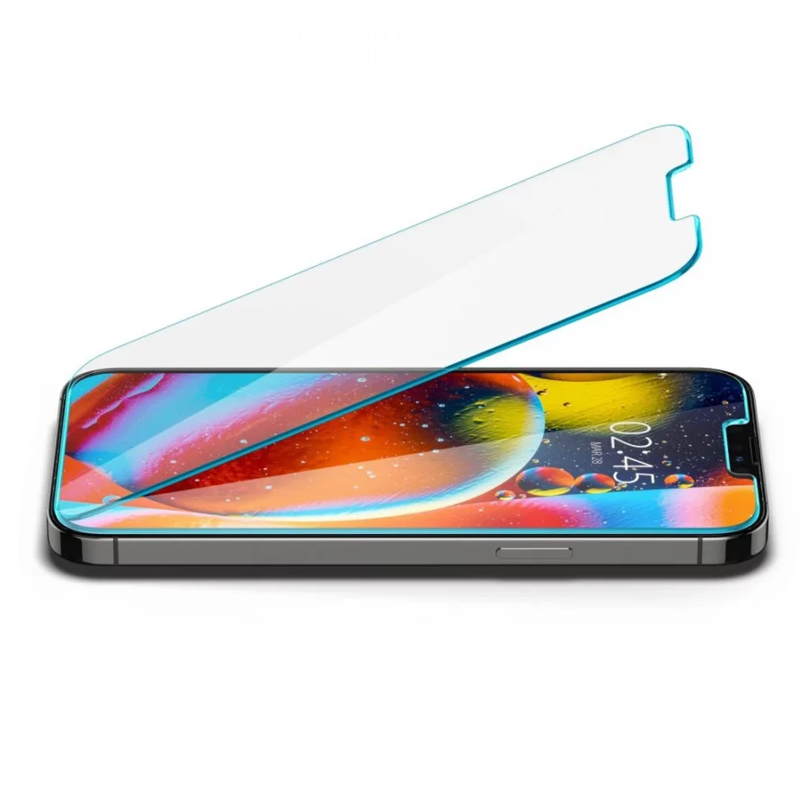 Szkło hartowane Spigen Glas.tR Slim na iPhone 13 / 13 Pro / 14 / 16e / 17e