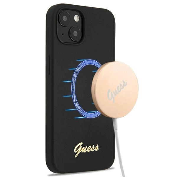 Etui Guess Silicone Script Gold Logo MagSafe na iPhone 13 - czarne